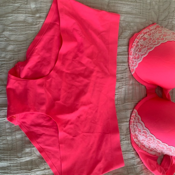 Victoria’s secret 36 B hot coral coral - Picture 7 of 8